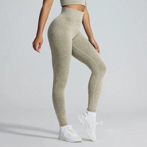 Capshee_PureMotion Seamless ContourFit Yoga Set