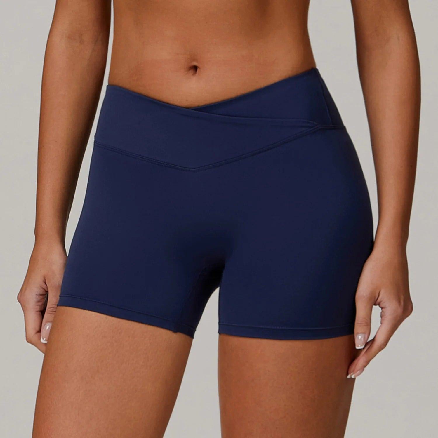 Capshee_Averra High-Waist Yoga Shorts