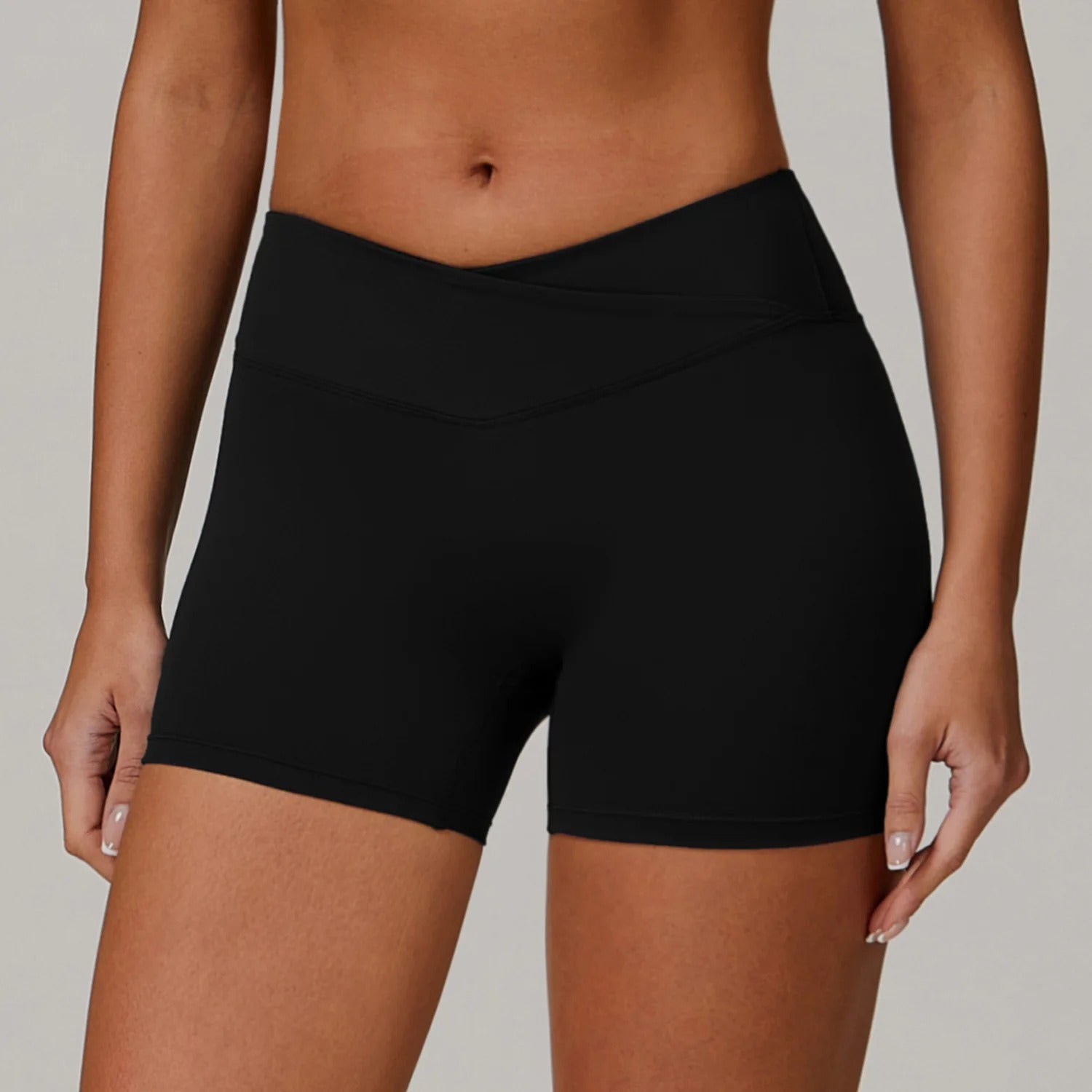Capshee_Averra High-Waist Yoga Shorts