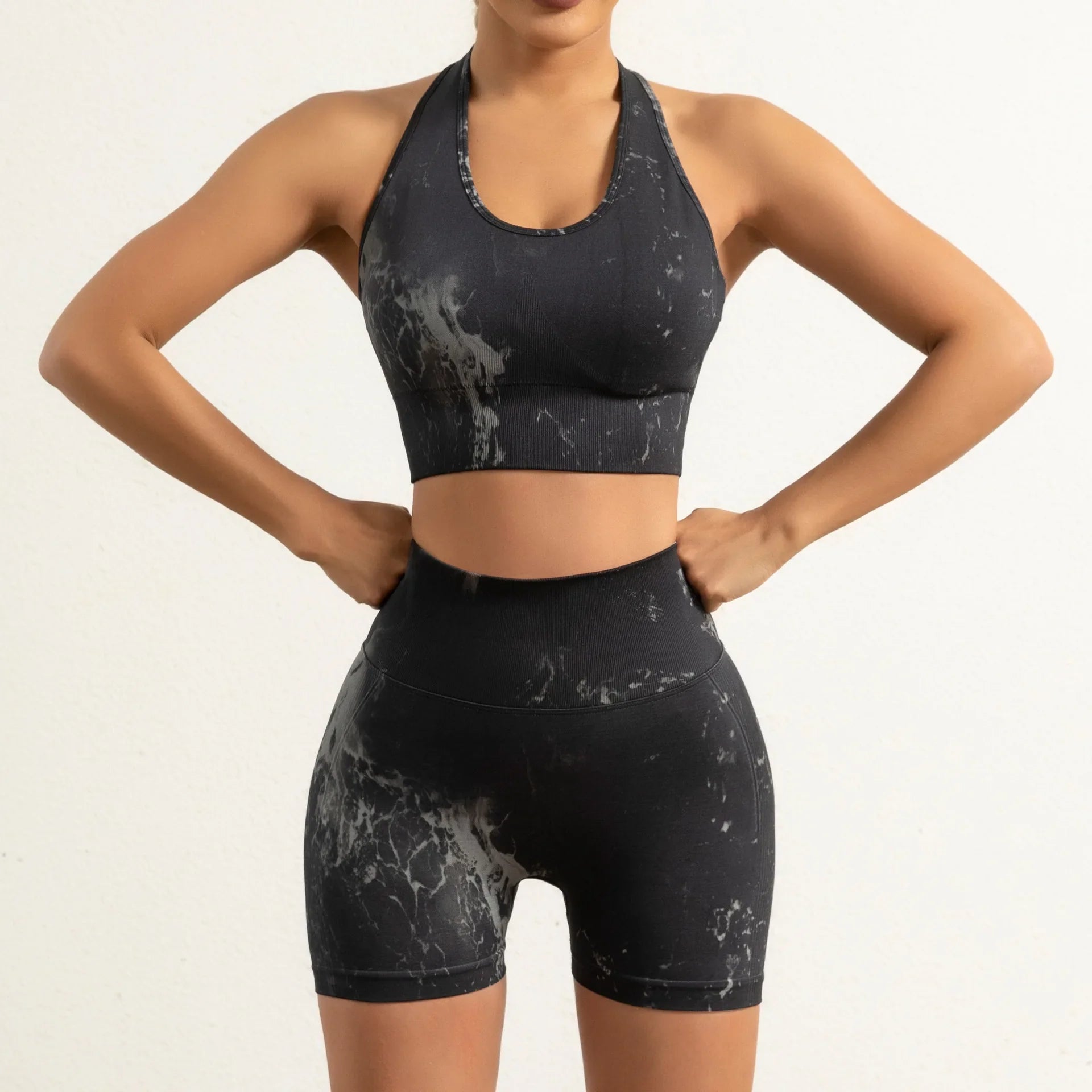 Capshee_FlexiFit Sports Bra & Shorts Set