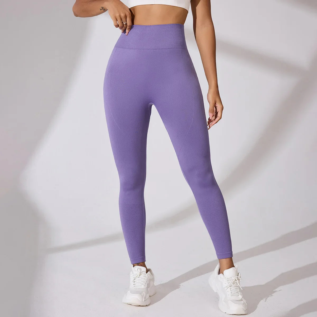 Capshee_Veyra Peach-Lift Yoga Leggings