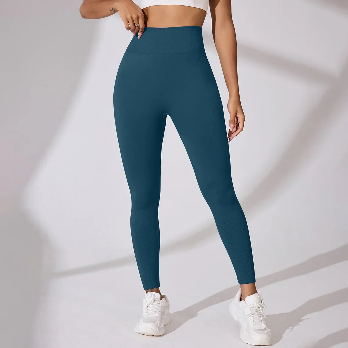 Capshee_Veyra Peach-Lift Yoga Leggings