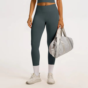 Capshee_ZenForm SecondSkin Seamless Yoga Set